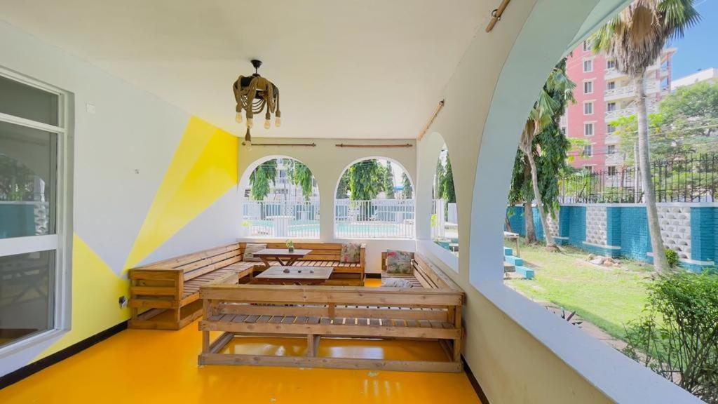 Gallivanters Hostel Dar es Salaam Exterior photo